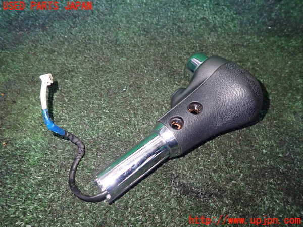 1UPJ-9235097570]ステップワゴン(RK1)シフトノブ 中古_2