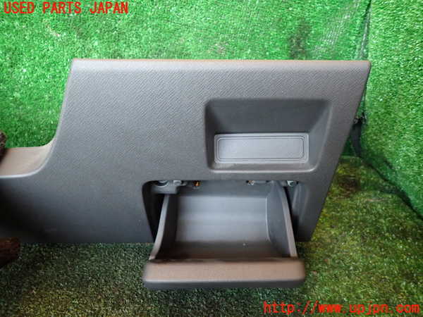 1UPJ-9235097842]ステップワゴン(RK1)小物入れ2 中古_2