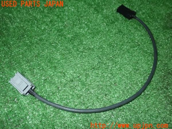 3UPJ=9235100512]ステップワゴン スパーダ(RK5)前期 純正? USBケーブル 中古_2