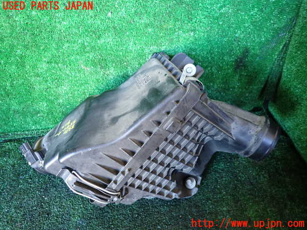 1UPJ-9235102560]ステップワゴン スパーダ(RK5)エアクリーナーボックス 中古_2