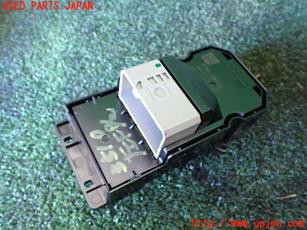 1UPJ-9235106245]ステップワゴン スパーダ(RK5)左前パワーウィンドウスイッチ 中古_2