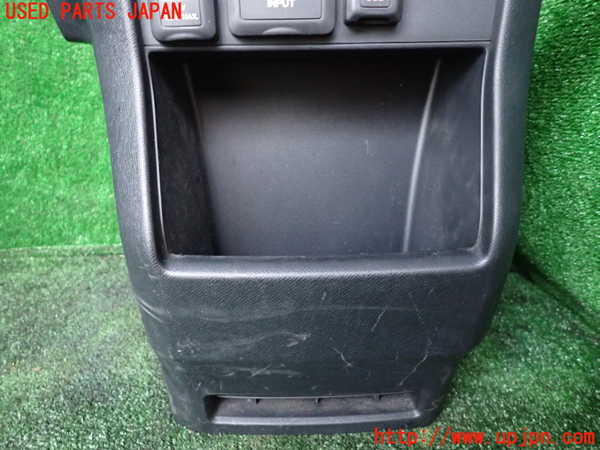 1UPJ-9235107549]ステップワゴン スパーダ(RK5)コンソール 中古_3