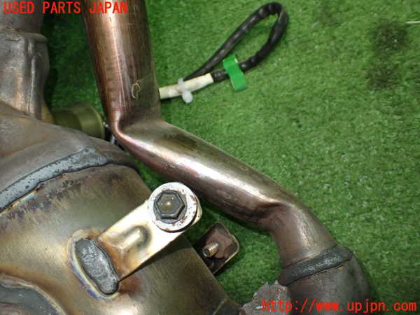 1UPJ-9235112661]ハリアー(MXUA80)触媒1 (ジャンク品) 中古_4