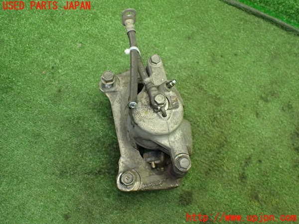 1UPJ-9235114085]ハリアー(MXUA80)左フロントキャリパー 中古_4