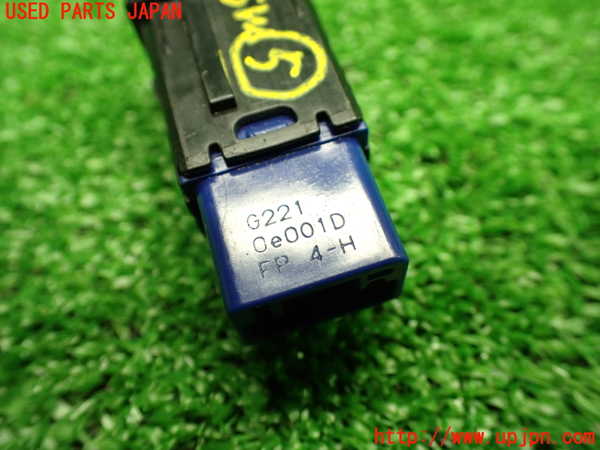 1UPJ-9235116310]ハリアー(MXUA80)スイッチ5 (オートハイビーム) 中古_4