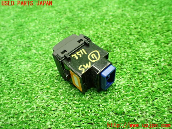 1UPJ-9235116312]ハリアー(MXUA80)スイッチ7 (ヘッドライトレベライザー) 中古_3