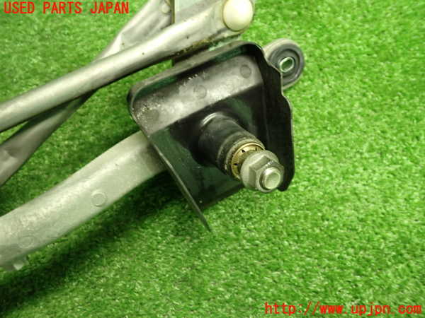 1UPJ-9235116770]ハリアー(MXUA80)フロントワイパーモーター 中古_3