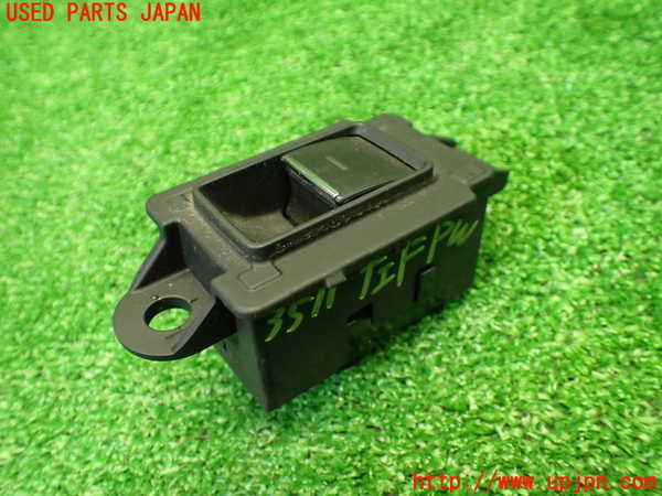 1UPJ-9235116245]ハリアー(MXUA80)左前パワーウィンドウスイッチ 中古_2