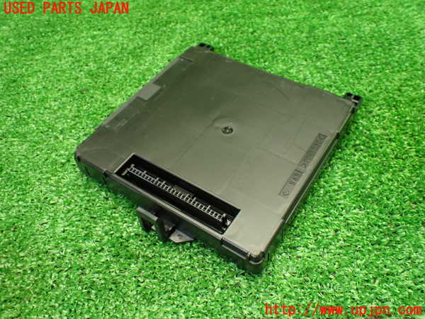 1UPJ-9235116149]ハリアー(MXUA80)コンピューター4 (MULTIPLEX NETWORK BODY) 中古_2