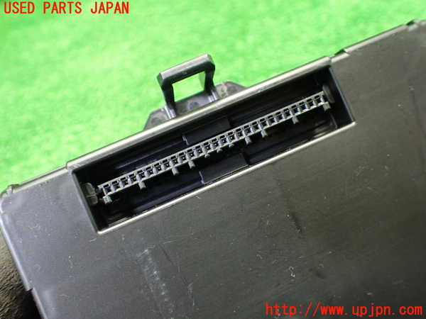 1UPJ-9235116149]ハリアー(MXUA80)コンピューター4 (MULTIPLEX NETWORK BODY) 中古_3