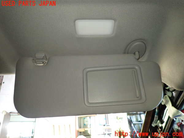 1UPJ-9235117625]ハリアー(MXUA80)室内サンバイザー右側 中古_2