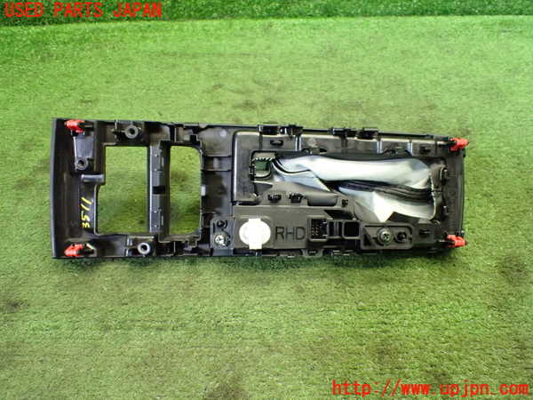 1UPJ-9235117575]ハリアー(MXUA80)シフトブーツ 中古_5