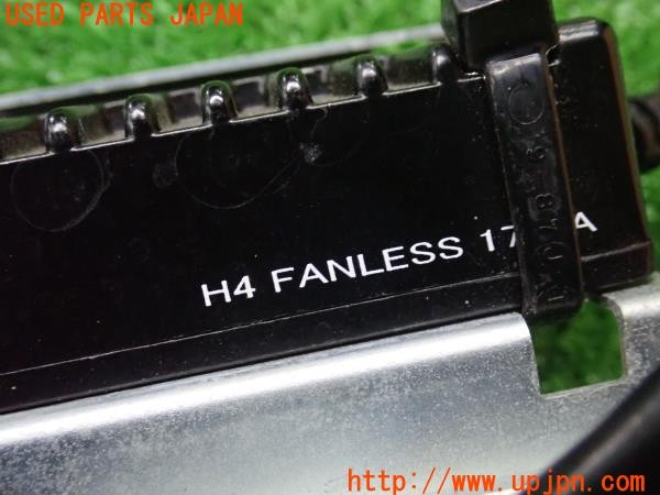 3UPJ=9235120591]ルノー カングー ゼン(KWH5F1)後期 PIAA H4 FANLESS ファンレス LEDバルブ ヘッドライト 中古_5