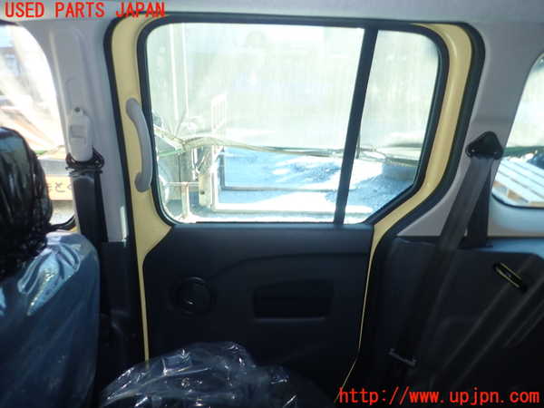 1UPJ-9235121290]ルノー・カングー(KWH5F1)右後ドア 中古(43R-005223 M435)_2