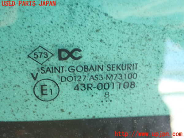 1UPJ-9235121380]ルノー・カングー(KWH5F1)右クォーターガラス 中古(43R-001108 M731)_2