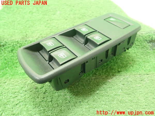 1UPJ-9235126240]ルノー・カングー(KWH5F1)右前パワーウィンドウスイッチ 中古_2