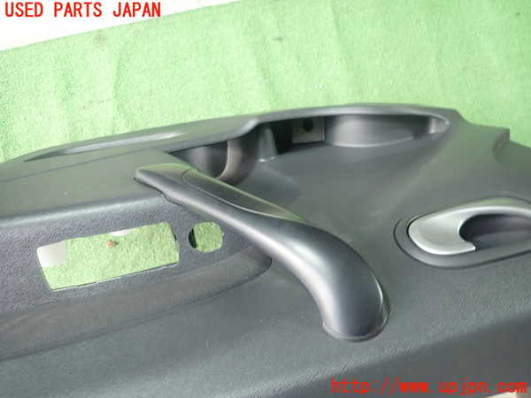 1UPJ-9235121234]ルノー・カングー(KWH5F1)右前ドア内張り 中古_2