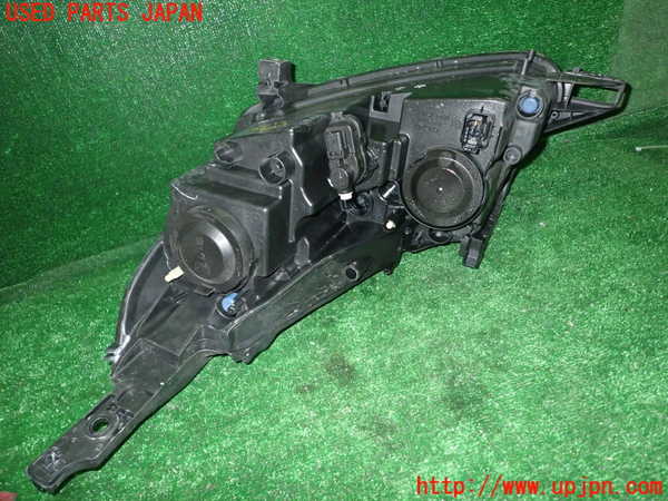 1UPJ-9235131130]プジョー・2008(A94HN01)右ヘッドライト LED 中古_3