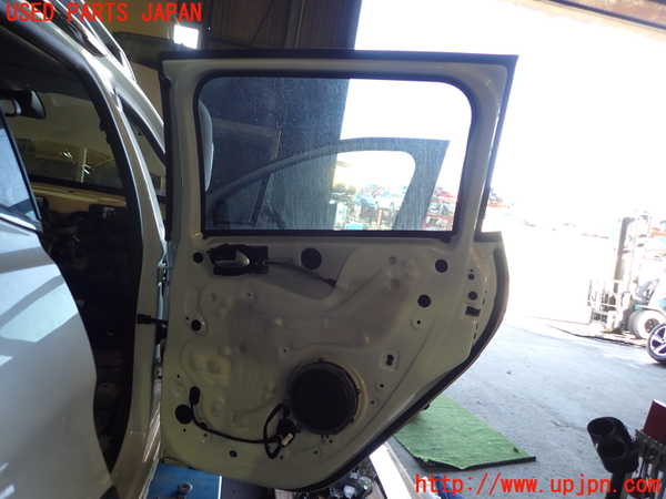 1UPJ-9235131290]プジョー・2008(A94HN01)右後ドア 中古(43R-006723 M101)_3