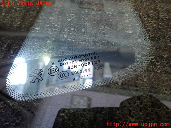 1UPJ-9235131382]プジョー・2008(A94HN01)左クォーターガラス 中古(43R-006723 M101)_2