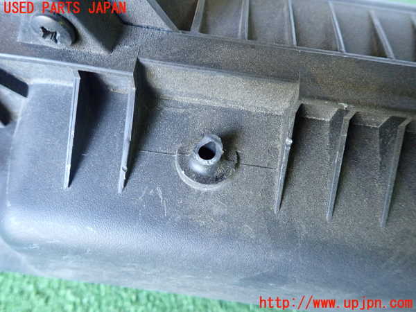 1UPJ-9235132560]プジョー・2008(A94HN01)エアクリーナーボックス 中古_2