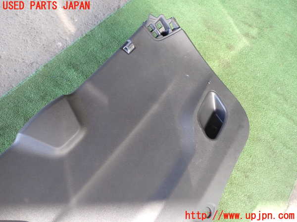 1UPJ-9235131578]プジョー・2008(A94HN01)バックドア内張り 中古_2