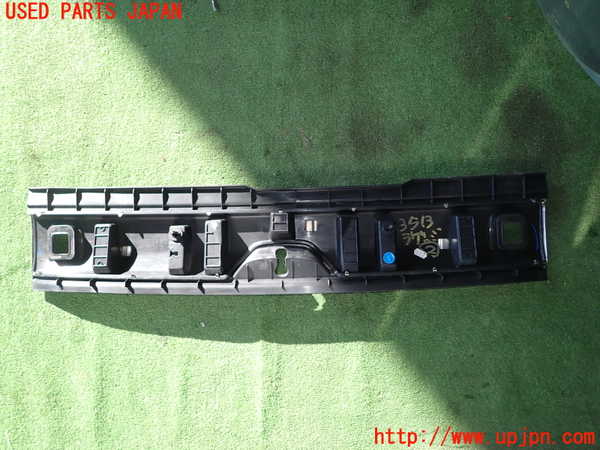 1UPJ-9235137772]プジョー・2008(A94HN01)ラゲッジトレイ2 中古_5