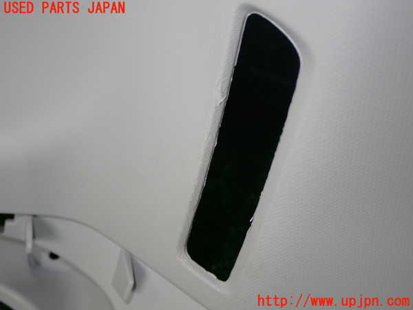 1UPJ-9235137675]プジョー・2008(A94HN01)右リアピラートリム 中古_2