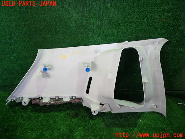 1UPJ-9235137675]プジョー・2008(A94HN01)右リアピラートリム 中古_3