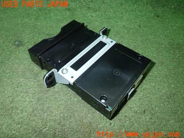 3UPJ=9235140503]レクサス ES300h(AXZH10)純正ビルトイン 86980-11010 ETC車載器 中古_2