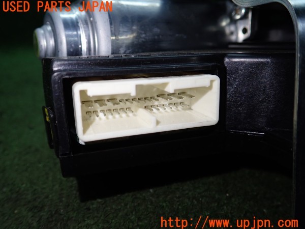 3UPJ=9235140566]レクサス ES300h(AXZH10)純正 427320-10110 パワーバックドアモーター 中古_4
