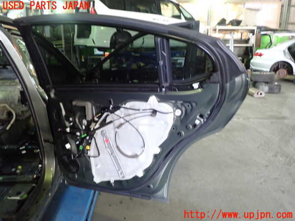 1UPJ-9235141290]レクサス・ES300h(AXZH10)右後ドア 中古(43R-00123 M4Q8)_3