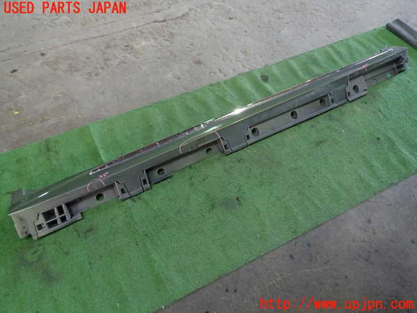 1UPJ-9235141390]レクサス・ES300h(AXZH10)右サイドステップ 中古_2