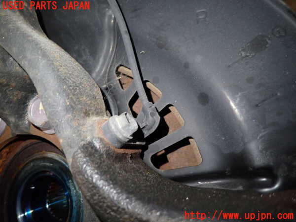1UPJ-9235144290]レクサス・ES300h(AXZH10)右フロントナックルハブ 中古_2