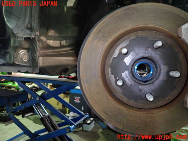 1UPJ-9235144290]レクサス・ES300h(AXZH10)右フロントナックルハブ 中古_3