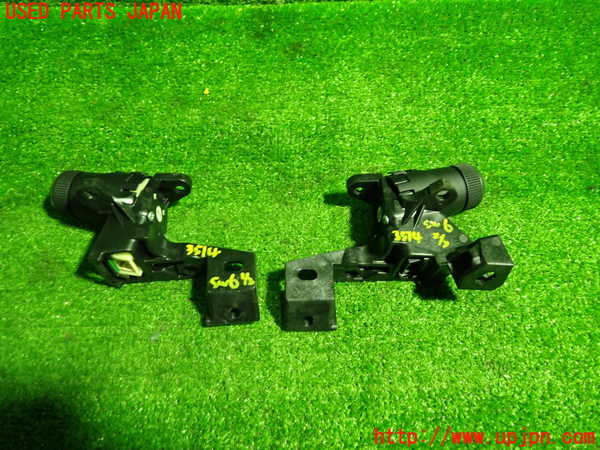 1UPJ-9235146311]レクサス・ES300h(AXZH10)スイッチ6 (VSC OFF) 中古_2