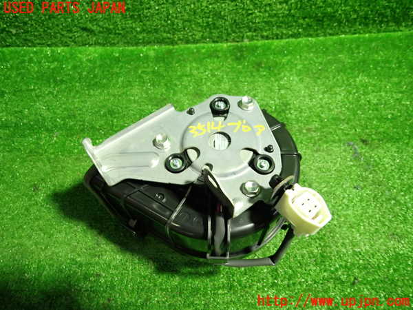 1UPJ-9235146095]レクサス・ES300h(AXZH10)ブロアファン(ブロアーファン) 中古_3