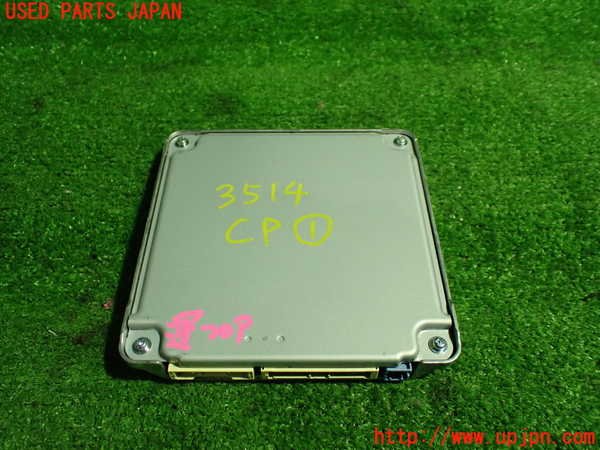 1UPJ-9235146146]レクサス・ES300h(AXZH10)コンピューター1 (86792-33140) 中古_3