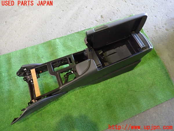 1UPJ-9235147540]レクサス・ES300h(AXZH10)センターコンソール 中古_2