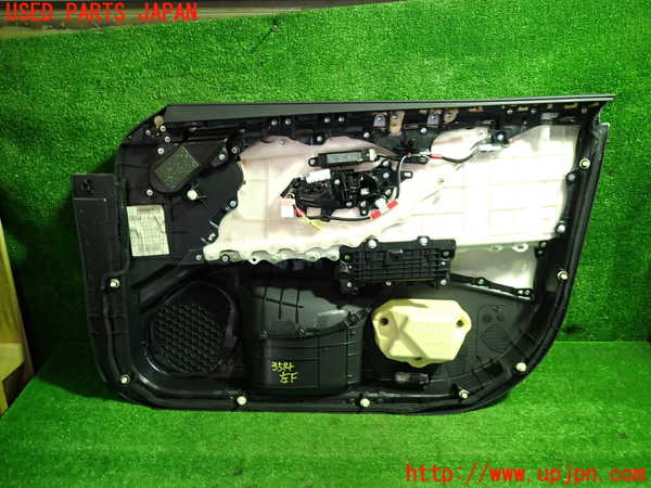 1UPJ-9235141264]レクサス・ES300h(AXZH10)左前ドア内張り 中古_3