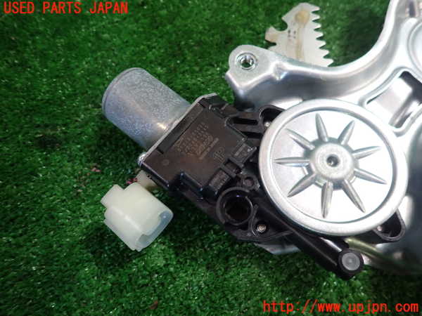 1UPJ-9235151236]ロッキー(ROCKY) ハイブリッド(A202S)右前レギュレーターモーター 中古_3