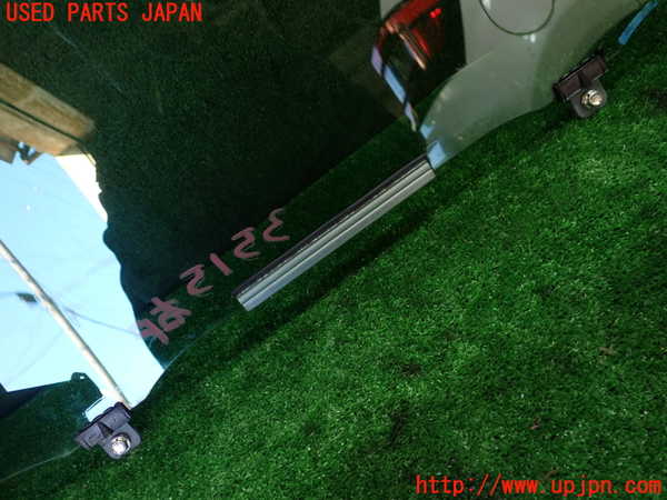 1UPJ-9235151238]ロッキー(ROCKY) ハイブリッド(A202S)右前ドアガラス 中古_2