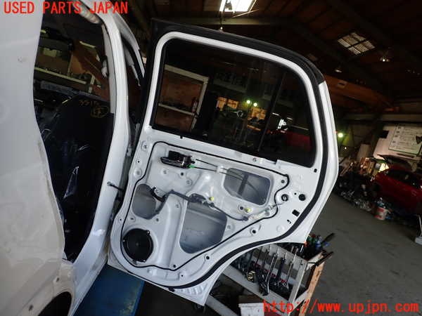 1UPJ-9235151290]ロッキー(ROCKY) ハイブリッド(A202S)右後ドア 中古(43R-007952 M2L2)_4