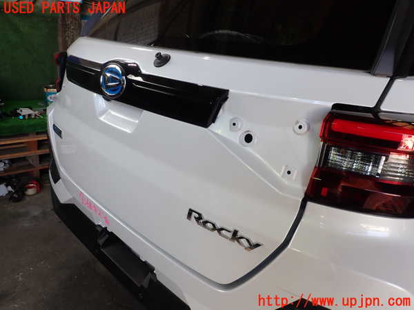1UPJ-9235151566]ロッキー(ROCKY) ハイブリッド(A202S)バックドア リアゲート ハッチ 中古(43R-007987 M2LT)_3