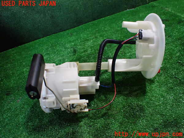 1UPJ-9235152510]ロッキー(ROCKY) ハイブリッド(A202S)燃料ポンプ 中古_2