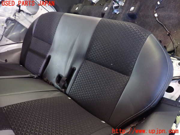 1UPJ-9235157385]ロッキー(ROCKY) ハイブリッド(A202S)リアシート 中古_3