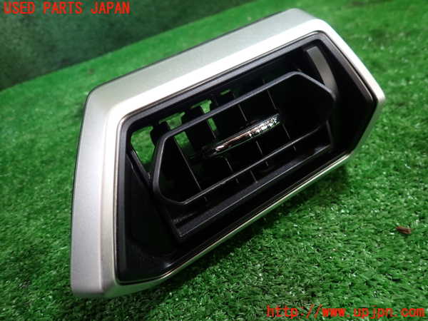 1UPJ-9235157526]ロッキー(ROCKY) ハイブリッド(A202S)エアコン吹き出し口1 (右 ) 中古_2