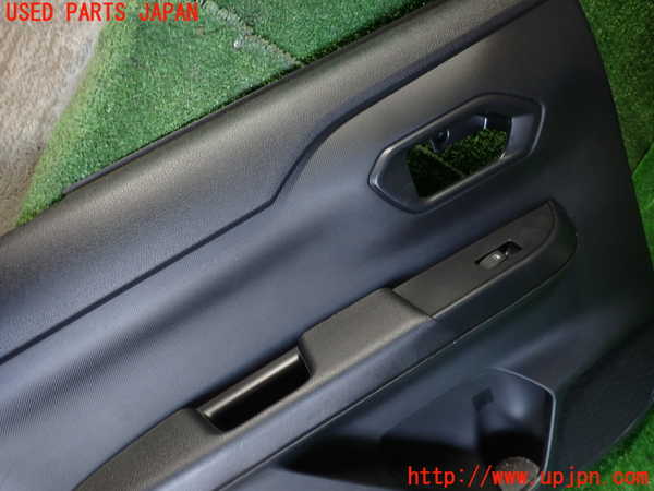 1UPJ-9235151324]ロッキー(ROCKY) ハイブリッド(A202S)左後ドア内張り 中古_2