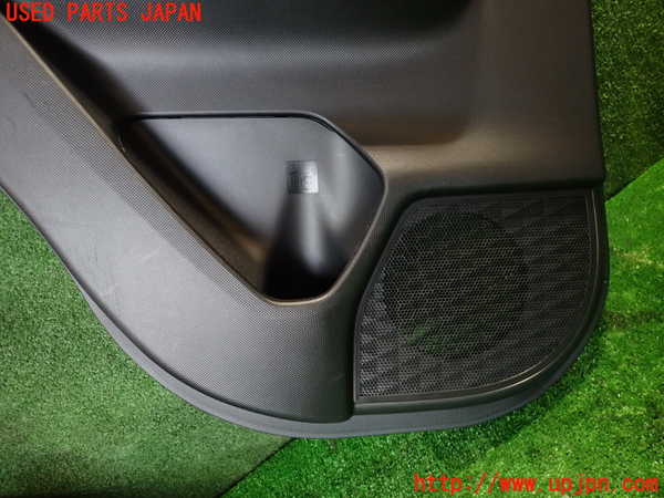 1UPJ-9235151324]ロッキー(ROCKY) ハイブリッド(A202S)左後ドア内張り 中古_3