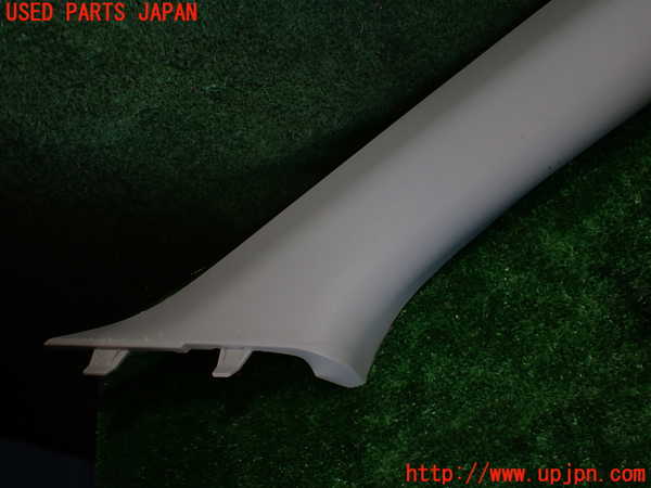 1UPJ-9235157655]ロッキー(ROCKY) ハイブリッド(A202S)右フロントピラートリム 中古_3